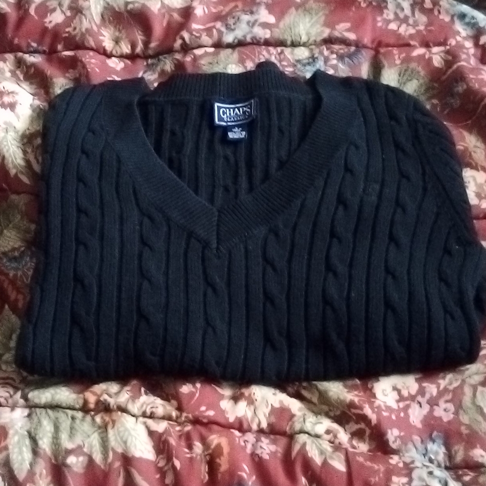 Chaps black vneck, cableknit sweater, new. Size L